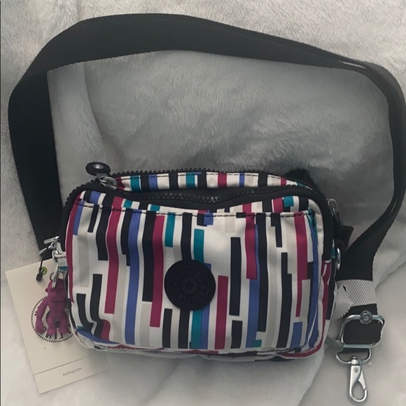 Kipling Handbags - 💗Kipling Abanu Convertible Crossbody/Waist Pack